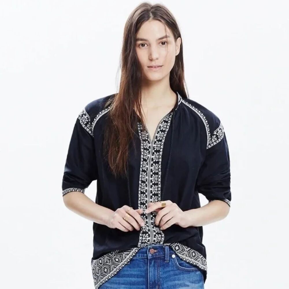 Madewell Embroidered Camelia Tassel Top Size Medium
